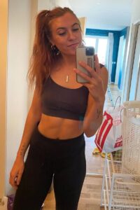 Freja Olofsson hot selfie