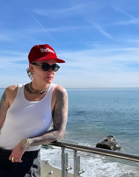 Ashlyn Harris Hot Photos