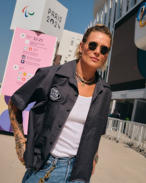 Ashlyn Harris Hot Pics