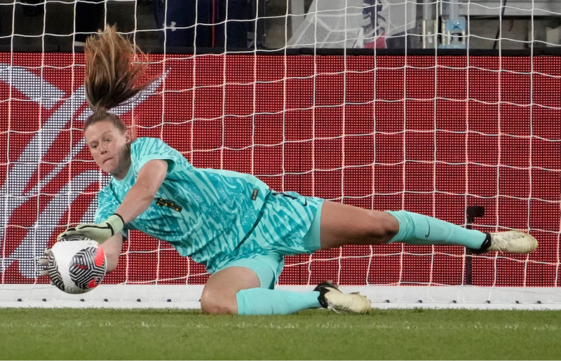 Alyssa Naeher 